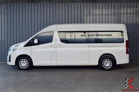 รถมือสอง | Toyota Commuter 2.8 (ปี 2021) Van AT