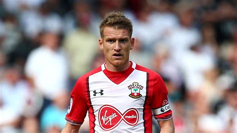 Steven Davis calls for Southampton unity amid supporter unrest ...