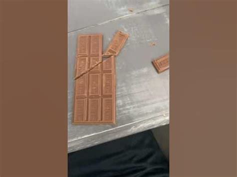 Infinite Chocolate Glitch Tutorial #glitch #chocolate #viral - YouTube