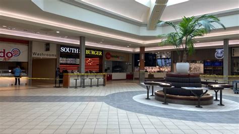 Retail Profile: CF Market Mall in Calgary (Spring 2021)