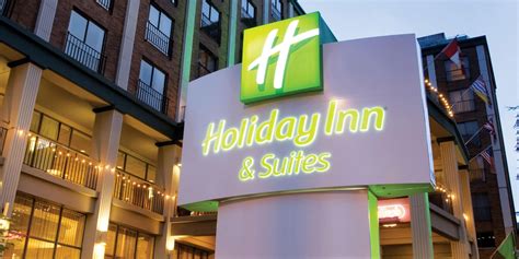 Holiday Inn Hotel & Suites Vancouver Downtown - Free Internet & More