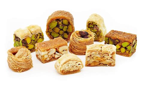 Assorted Baklava Sweets Gift Box | Pistachio & Cashew Nuts | Middle Eastern Gourmet Dessert in ...