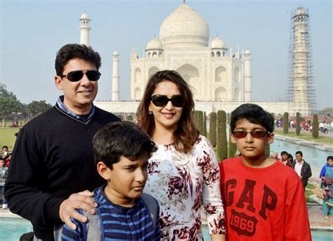 Madhuri Dixit Wiki, Age, Husband, Children, Family, Biography & More ...