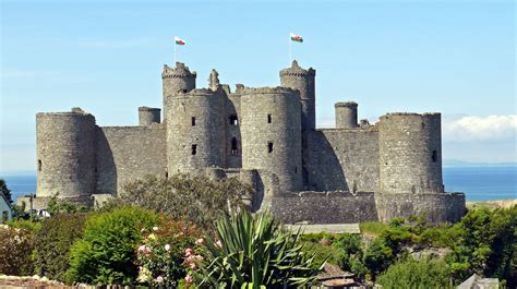 Harlech Castle Welsh Castles, Castles In Wales, Castles In England, Scottish Castles ...