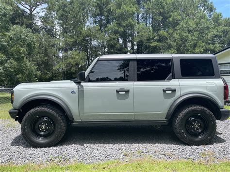 2023 Ford Bronco Cactus Gray