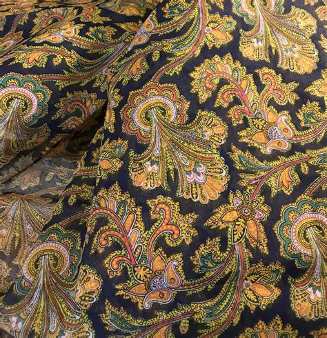 Retro Oversize Paisley Print Bohemian Fabric Poly Cotton | Etsy | Bohemian fabric, Paisley print ...