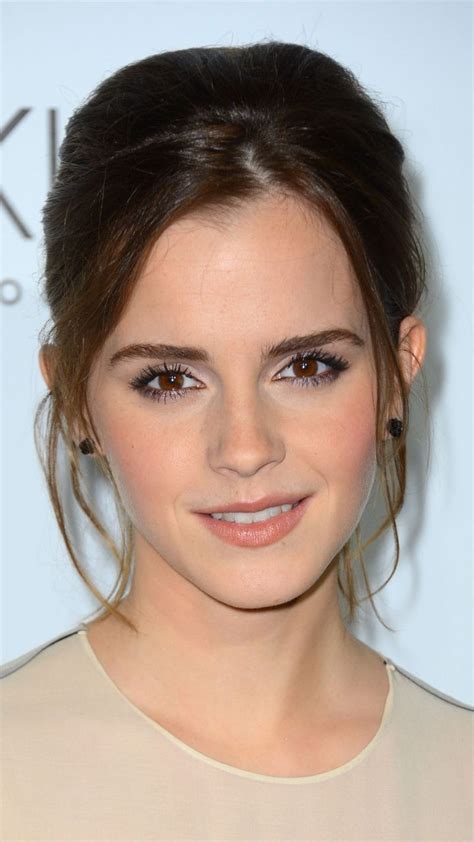 Emma Watson, pretty, actress, brown eyes, 720x1280 wallpaper | Womens hairstyles, Older women ...