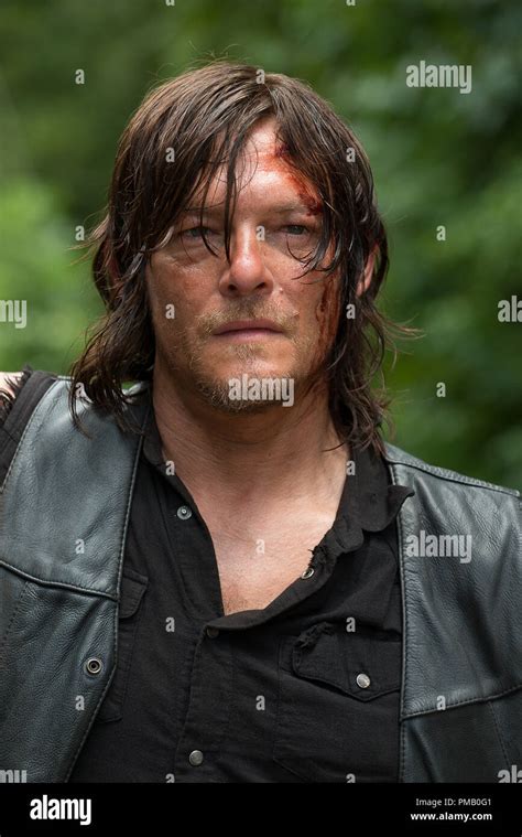 Norman Reedus as Daryl Dixon - The Walking Dead Season 6, Episode 9 ...