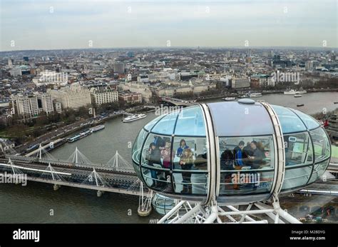 the london eye view Stock Photo - Alamy