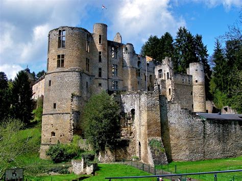 Beaufort Castle, Luxembourg - Wikipedia