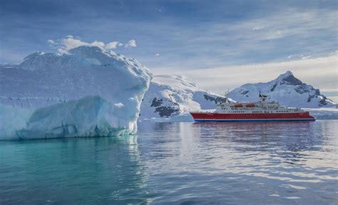 Antarctica Ships and Cruises | Eclipse Travel Small Ship Expeditions