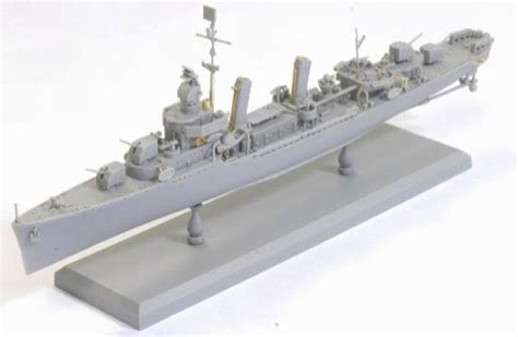 Scalehobbyist.com: USS Laffey DD-459 1942 (2 kits) by Dragon Models