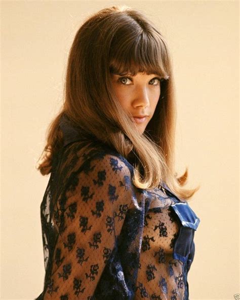 Barbi Benton of Hee Haw 1970 : r/OldSchoolCelebs