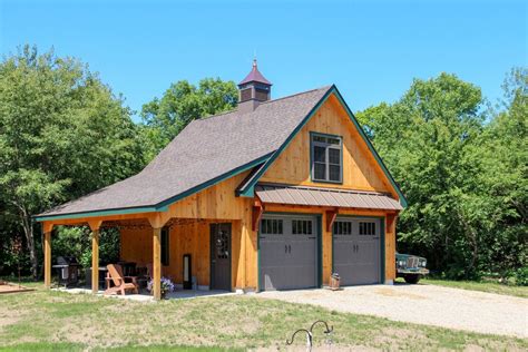 Lean-To Overhangs: The Barn Yard & Great Country Garages | Barn garage, Garage design, Barn ...