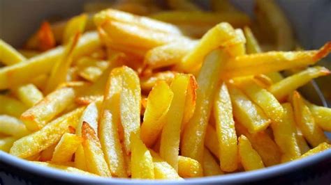 Comment faire des pommes de terre frites parfaites en 5 minutes?