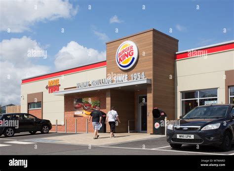 Burger King Drive Thru Restaurant, Reading Gateway Retail Park Stock ...