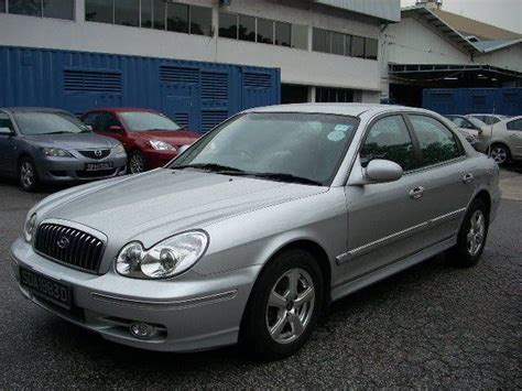 2003 Hyundai Sonata specs