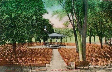 Palmyra NY, getting ready for the live music in the park | Outdoor theater, Palmyra, Great places