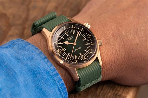 The Best New Retro Watches