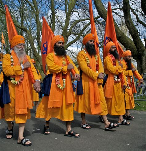 Baisakhi & the Birth of the Khalsa Panth – MeMeraki.com