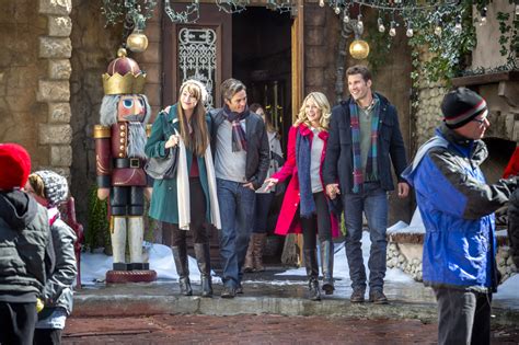 Cast | My Christmas Love | Hallmark Channel