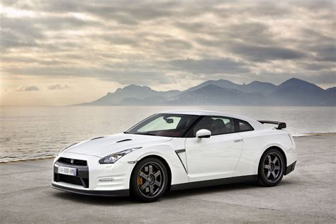 Wallpapers white, 2012 Nissan GT-R, nissan skyline gt r, sports car ...