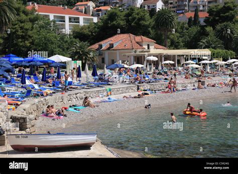 Lapad dubrovnik hi-res stock photography and images - Alamy