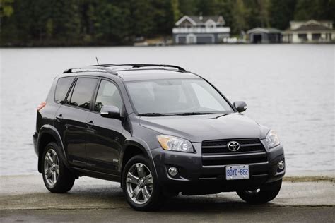 The Toyota RAV4: Canada’s popular home-grown fun, functional and feature-packed compact SUV ...