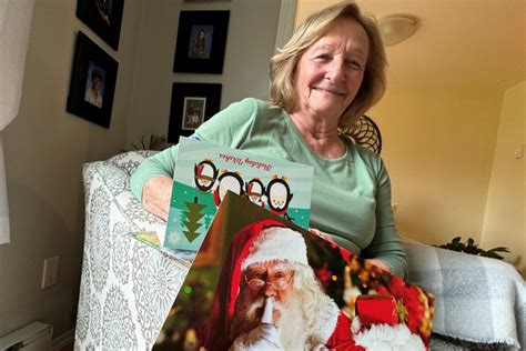 Barrie volunteer caught spreading Christmas cheer to seniors - Barrie News