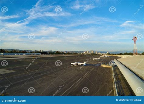 SANTA MONICA, CALIFORNIA USA - OCT 07, 2016: Aircraft Parking at ...