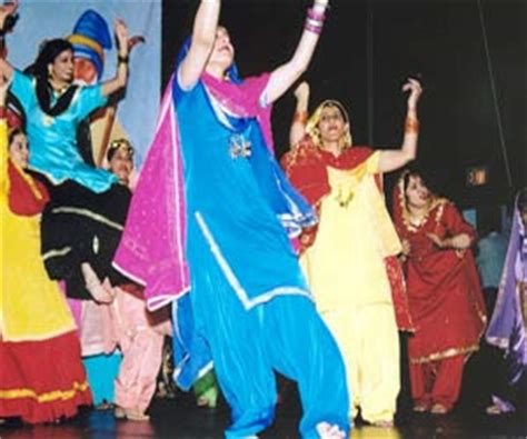 Giddha Dance - Giddha Folk Dance, Giddha Dance Punjab