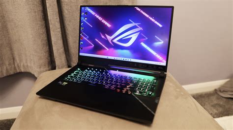 Asus ROG Strix Scar 17 (2022) review