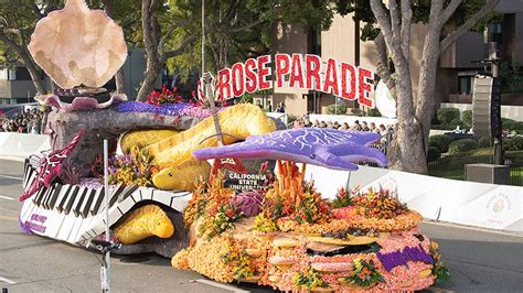 2024 Rose Parade Floats - Donna Gayleen