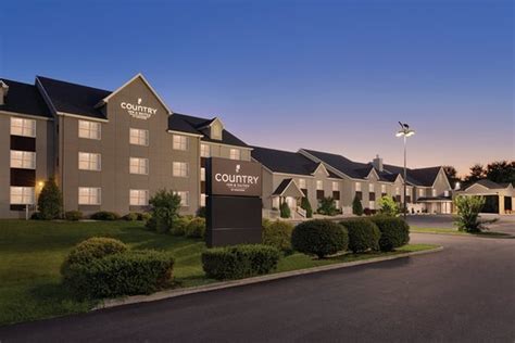 COUNTRY INN & SUITES BY RADISSON, ROANOKE, VA $81 ($̶1̶2̶4̶) - Updated 2019 Prices & Hotel ...