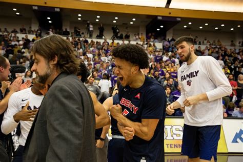 Liberty Flames Men’s Basketball defeats Lipscomb Bisons, 74-68, at ...