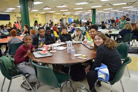 Students 'Mix It Up' to break down social barriers - Great PA Schools