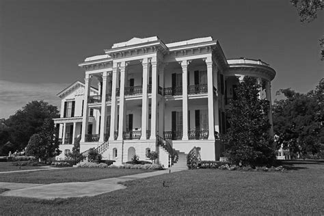 Nottoway Plantation Photograph by Ronald Olivier - Fine Art America