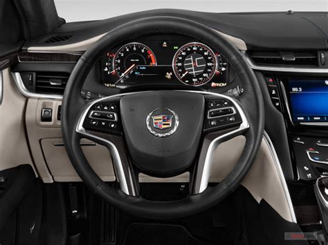 2014 Cadillac XTS: 56 Interior Photos | U.S. News