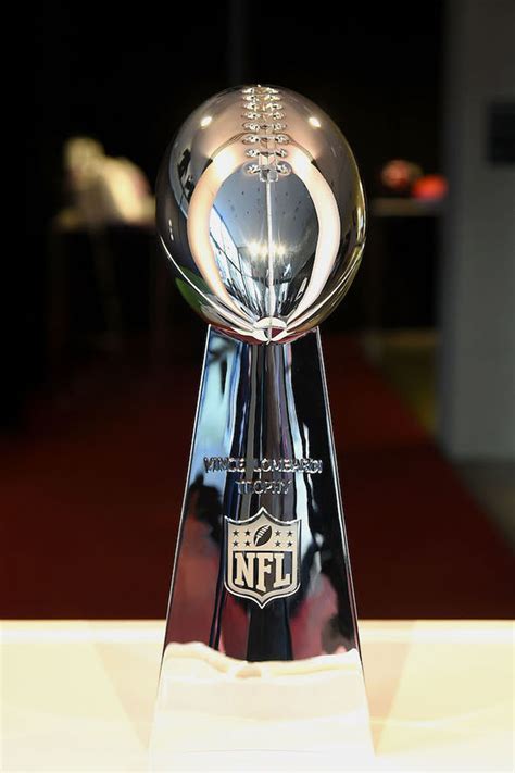 Super Bowl Trophy Svg ~ Trophy Lombardi Vince Super Bowl Worth Much Tees Legend Presents Express ...