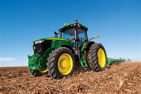 New John Deere 7R Tractors Boost Power, Performance and Control | Hoosier Ag Today