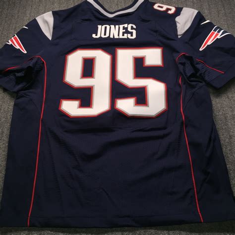 NFL Auction | Patriots - Chandler Jones Replica Jersey Size 52