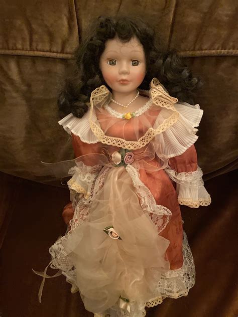 Identifying a Porcelain Doll? | ThriftyFun