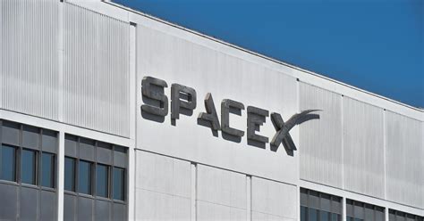 Hawthorne-Based SpaceX Set For Trio Of Rocket Launches - CBS Los Angeles