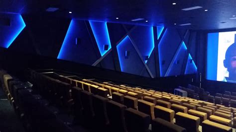 STUDIO MOVIE GRILL — ACOUSTIC CINEMAS | WORLDWIDE TURNKEY INTERIOR FIT OUT SOLUTIONS