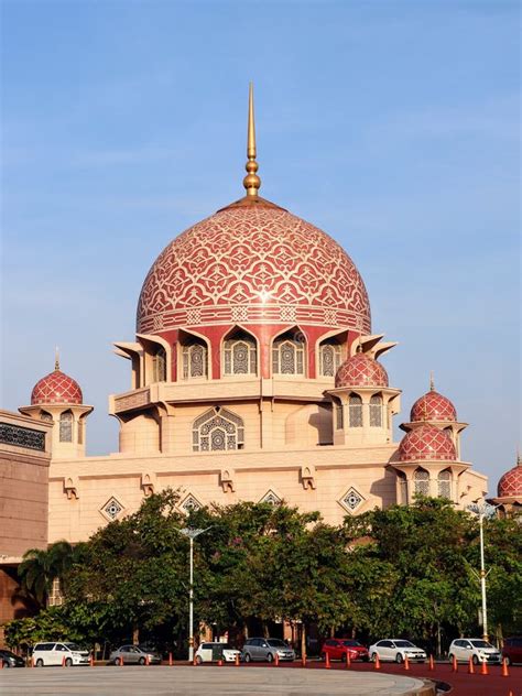 Masjid Putra stock photo. Image of muslim, dome, masjid - 144183288