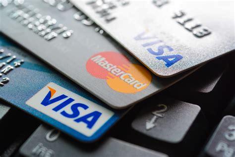 Visa vs. Mastercard: What’s the Difference? | Fi Money