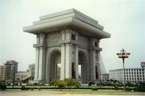 Arch of Triumph in Pyongyang | Pyongyang Monuments | North Korea | Travel Story and Pictures ...