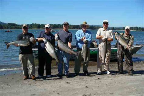 Columbia River Fishing | Columbia River Fishing Guides in Washington & Oregon