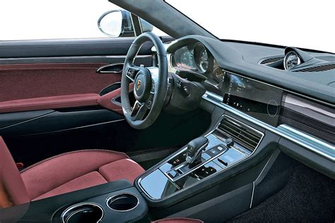 Interior of the 2017 Porsche Panamera rendered