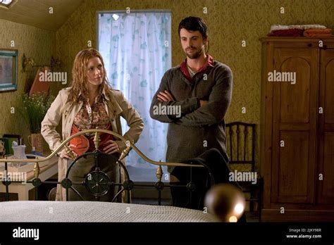 AMY ADAMS, MATTHEW GOODE, LEAP YEAR, 2010 Stock Photo - Alamy